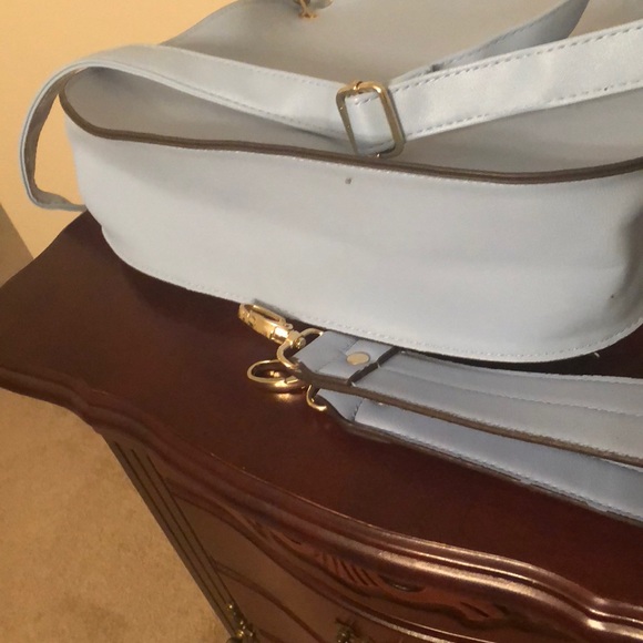 NWOT Beautiful blue purse! - Picture 5 of 5